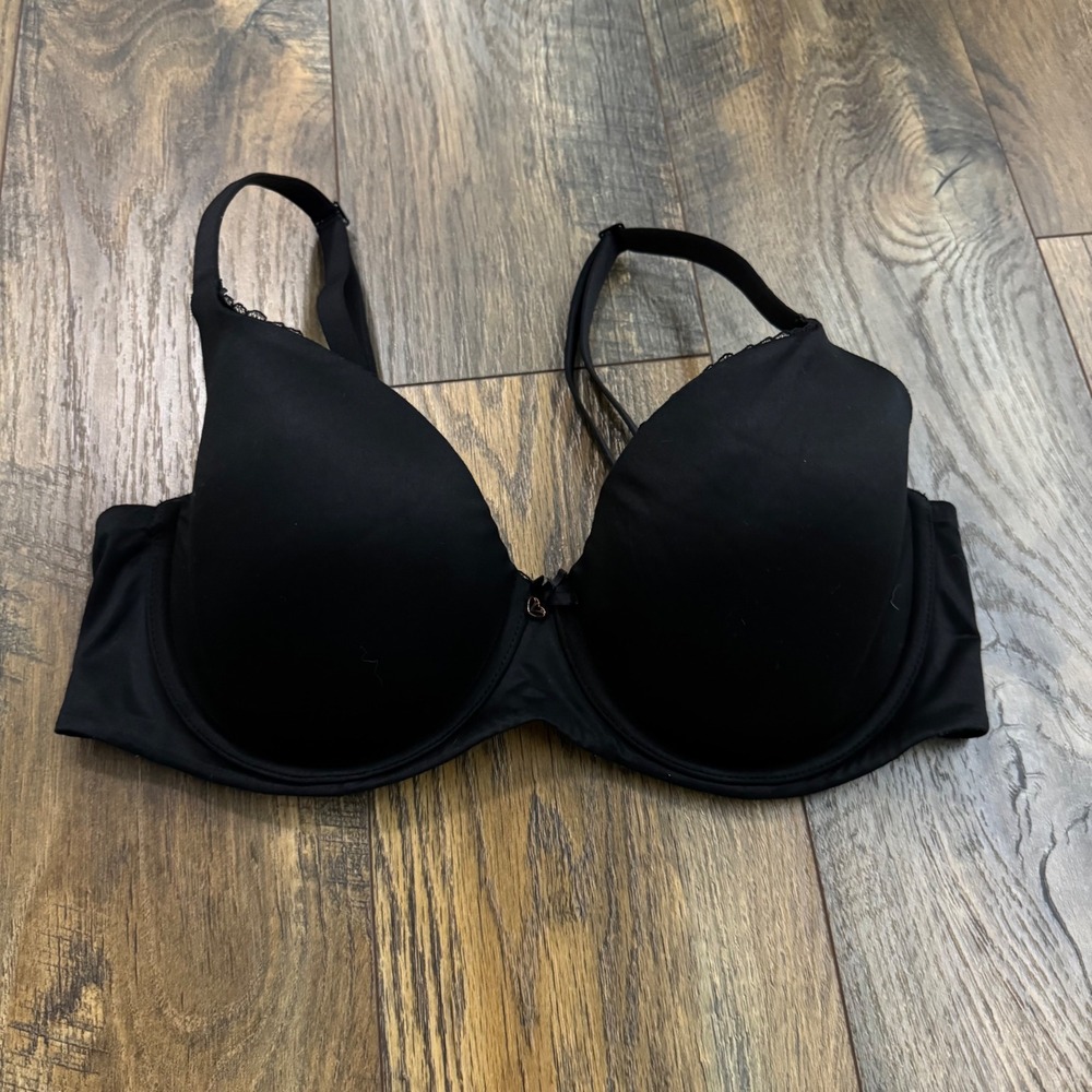 Victoria's Secret Body By Victoria Black Lined Demi Bra 36D Underwire